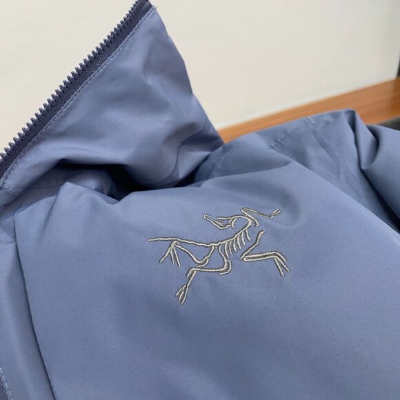 Arc'teryx Solano Men's Hooded Down Jacket - Picture 5 of 6